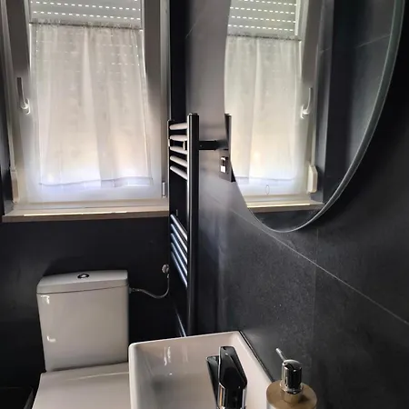 Mari's Double Bedroom Umag