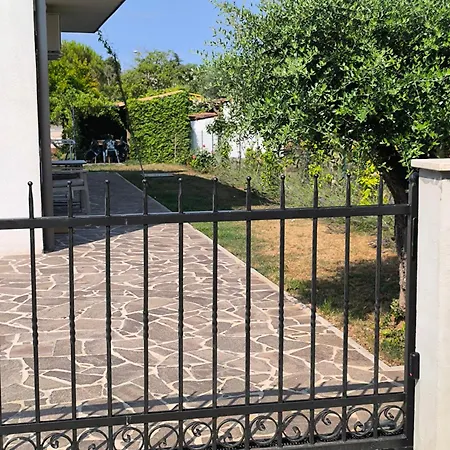 Gasthof Mari's Double Bedroom Umag